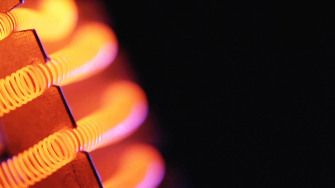 CALELEC heating elements glowing red